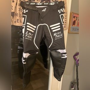 NWT men’s size 30 FXR moto pants